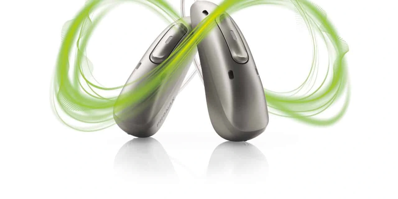 Noise cancellation hearing aids with sound processing